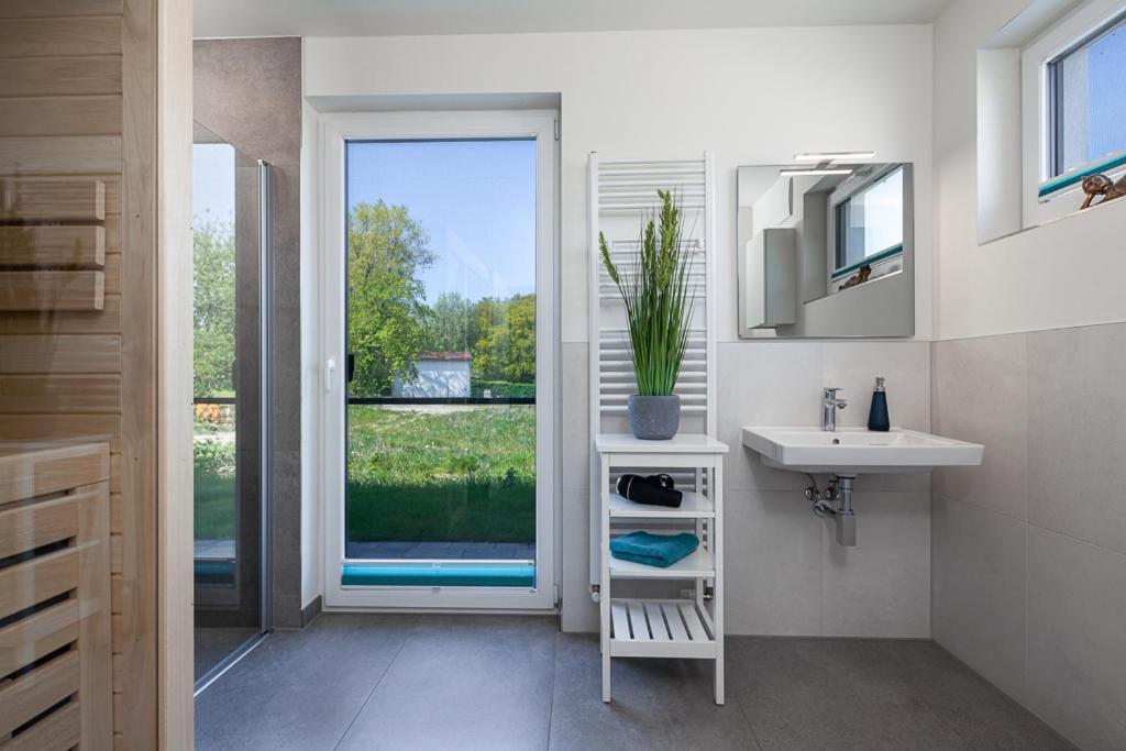 Ferienhaus Ruegen-Relax Trent Esterno foto
